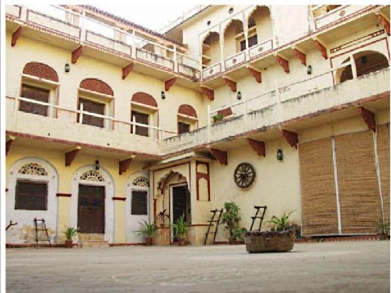 Pachewar Garh Fort Exterior photo
